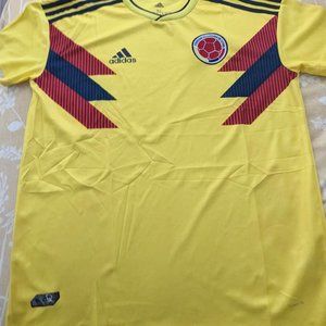 Adidas unisex T-shirt